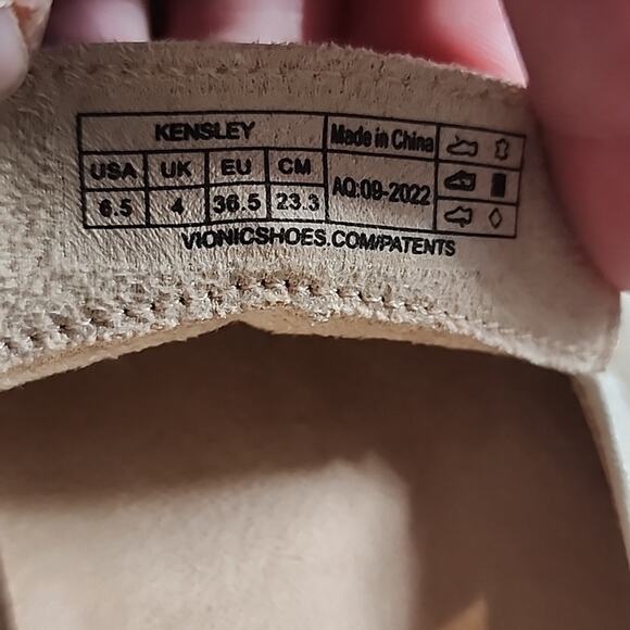 VIONIC KENSLEY PLATFORM SLIP ON LOAFERS PATENT LEATHER WOMEN 6.5 NWOB - Picture 16 of 16